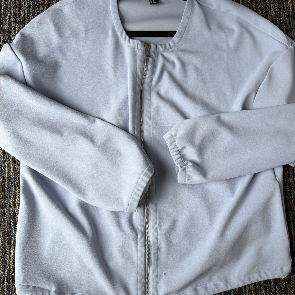 Forever 21 Blue Zip Up Jacket in Medium